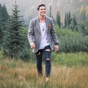 Meet your Posher, Drew